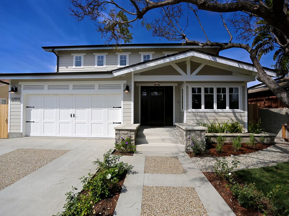1st image of 12911 Admiral Ave