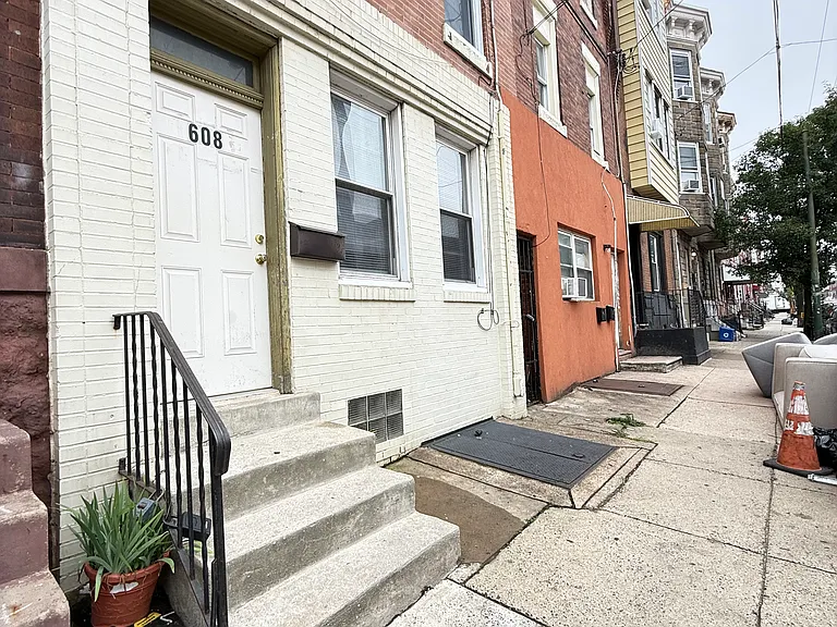 608 Tasker St #1 — Photo 27