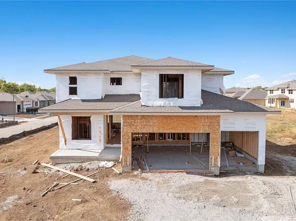 9324 Saddletop St, Lenexa, KS 66227