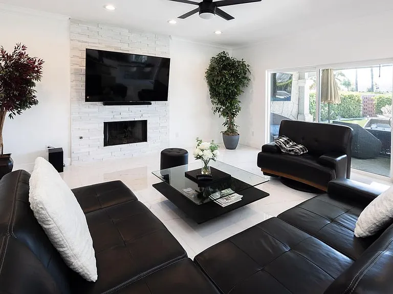 41215 Carlotta Dr — Photo 18
