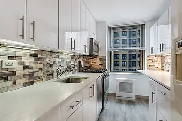 Rented by Paulette Hutterer, LREB