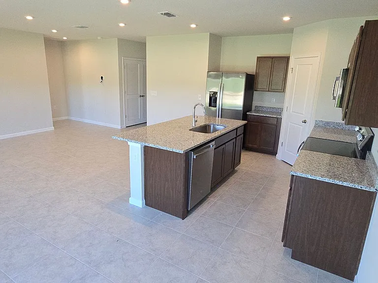 1610 Minnesota Rd — Photo 15