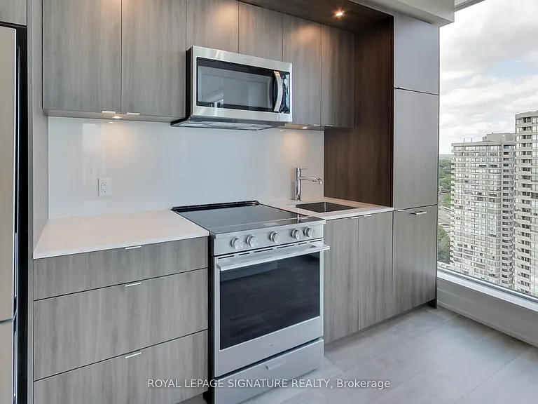 25 Cordova Ave #Penthouse 04 — Photo 12