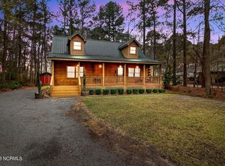 235 W Grove St, Newton Grove, NC 28366