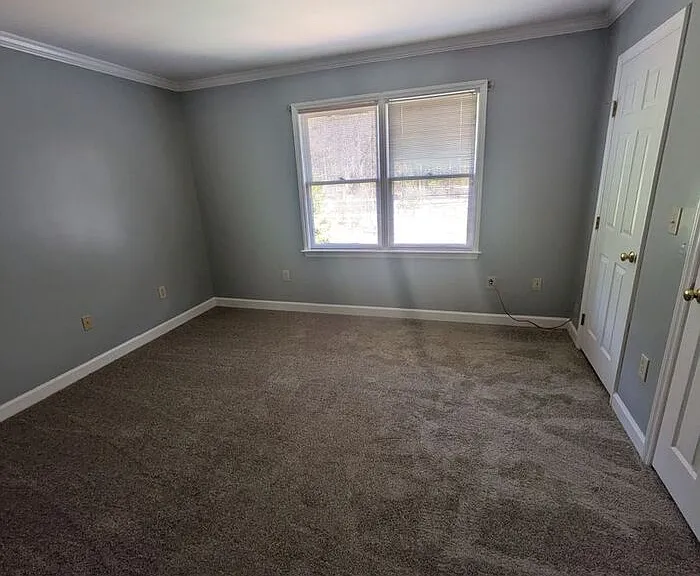 182 37th Avenue Pl NW — Photo 9