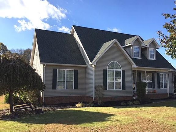 2nd image of 109 Janna Ln