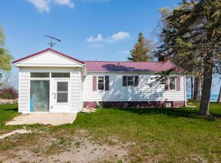 7412 Port Austin Rd, Caseville, MI 48725