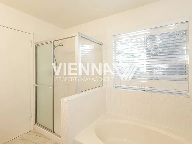 8263 Windwood Way — Photo 11