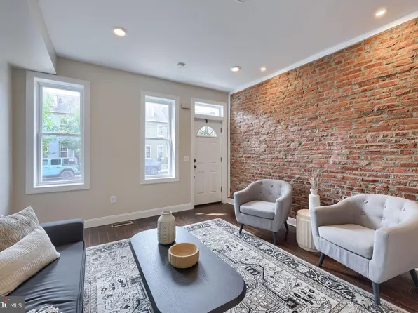 13 W New St, Lancaster, PA 17603
