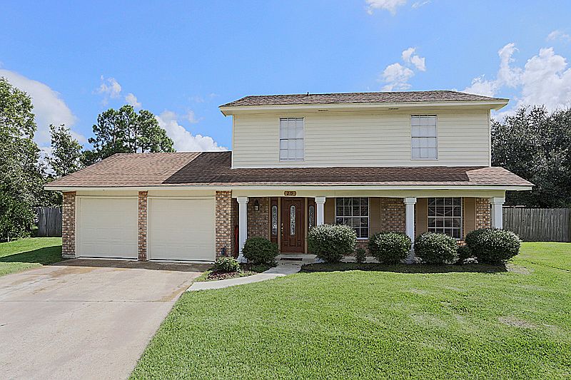 1st image of 219 Medina Ct