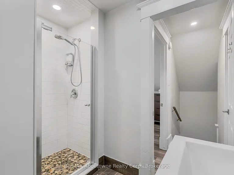 5111 Kitchener St — Photo 26