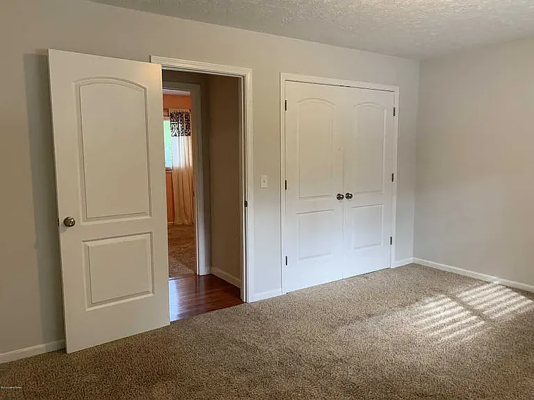 2104 Terriwood Ct — Photo 12