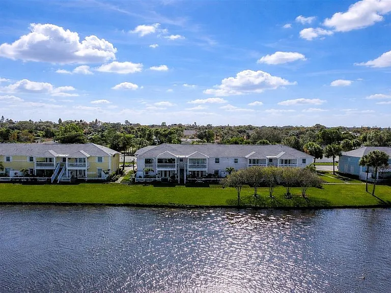 213 Seahorse Dr SE #B — Photo 51