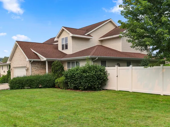 854 Krause Rd, Green Bay, WI 54313