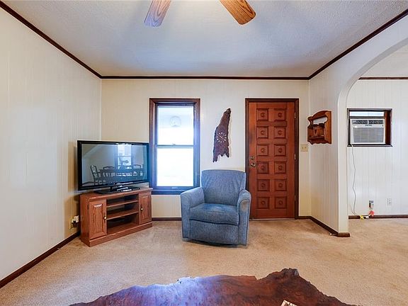 5th image of 11515 Gill St