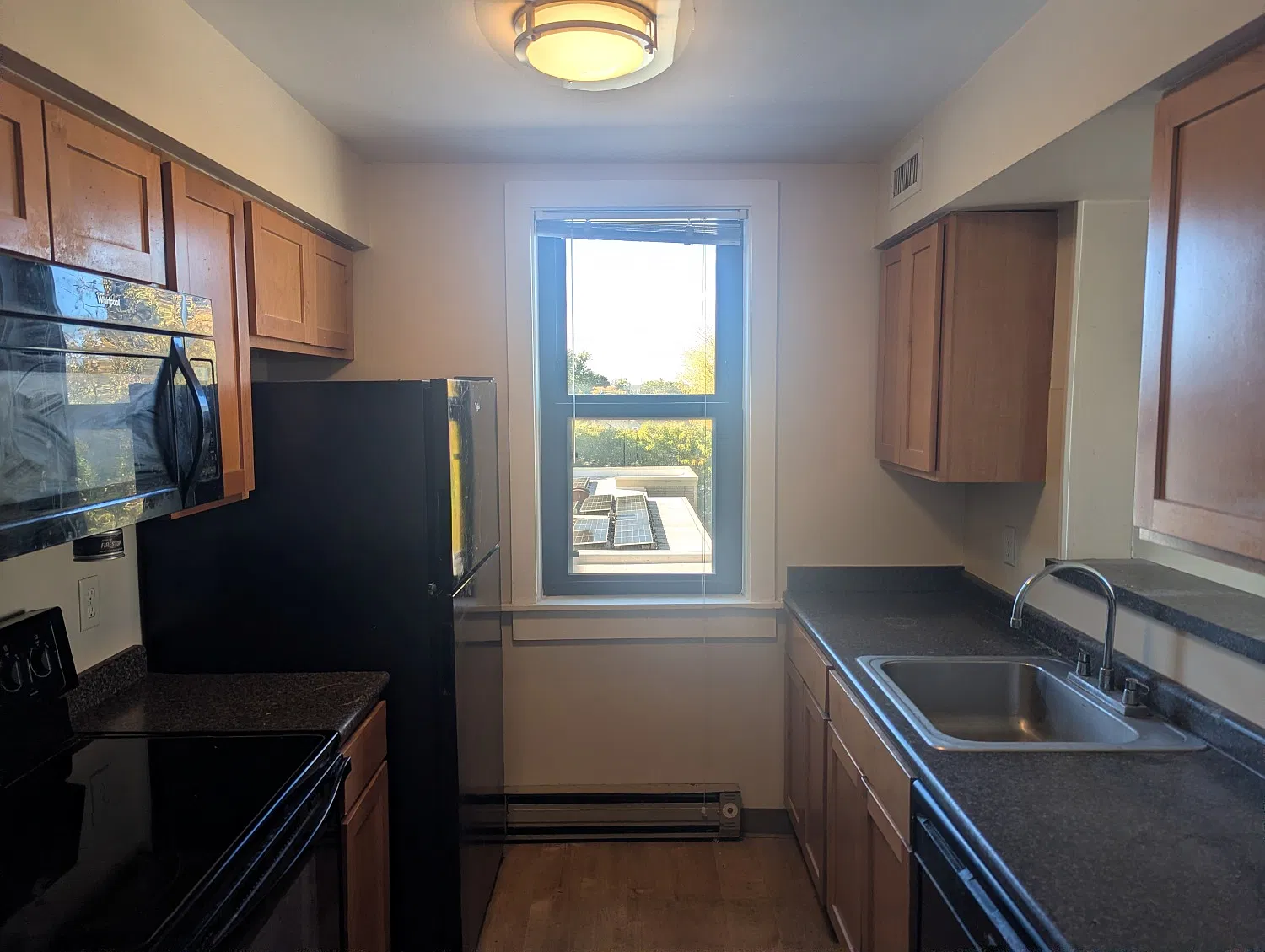 2 bed, $3,500 — Photo 4