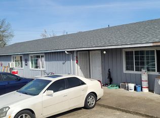 351 40th St, Springfield, OR 97478