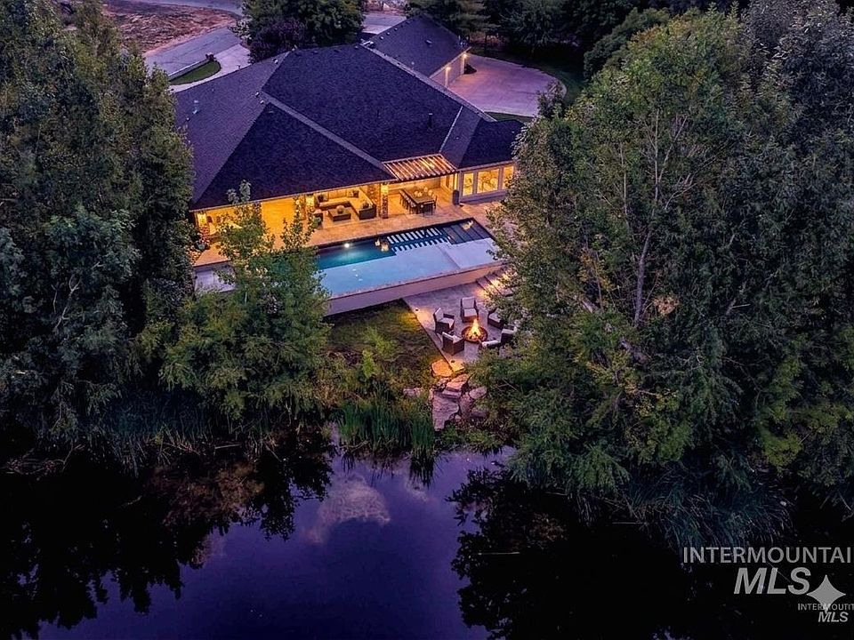 1st image of 103 S Alder Ln