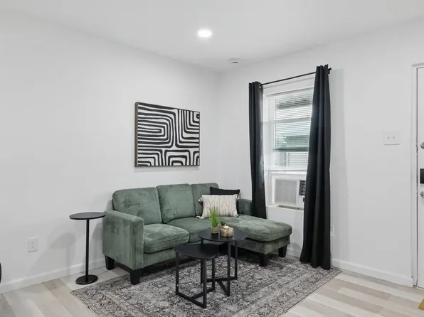 2336 Minnie St, Haltom City, TX