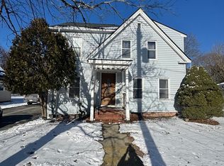 101 Central St, Rockland, MA 02370