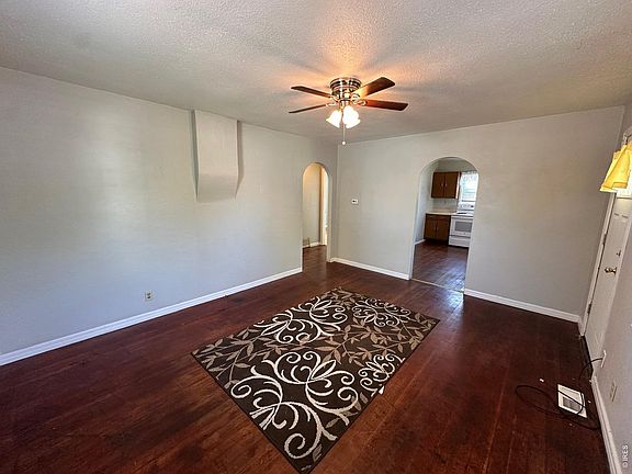 5th image of 88 Cedar Ave