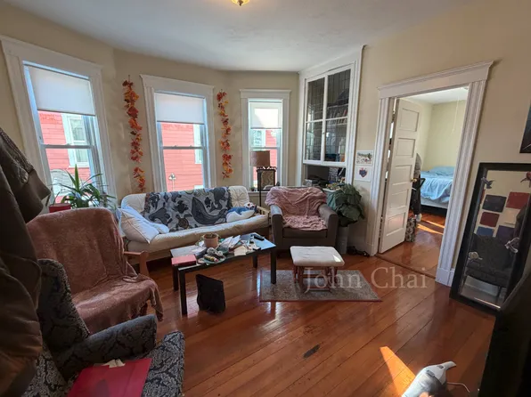 4 Imrie Rd #1, Boston, MA 02134