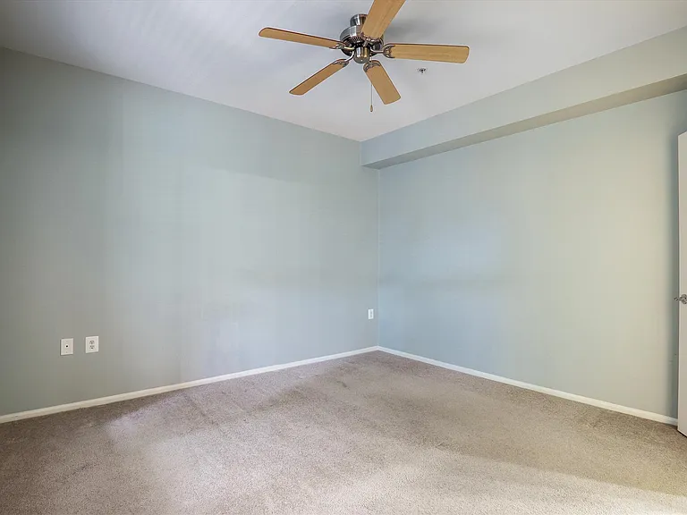 11800 Old Georgetown Rd #1424 — Photo 7