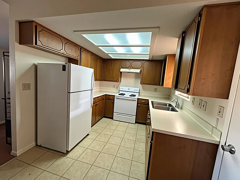 4359 E Butte Dr #B — Photo 3