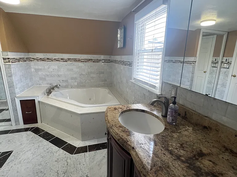 1725 Bethel Rd — Photo 15