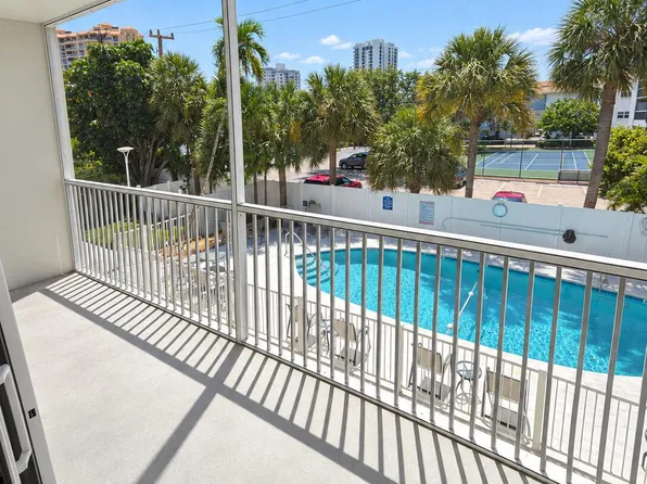 1439 S Ocean Blvd, Pompano Beach, FL