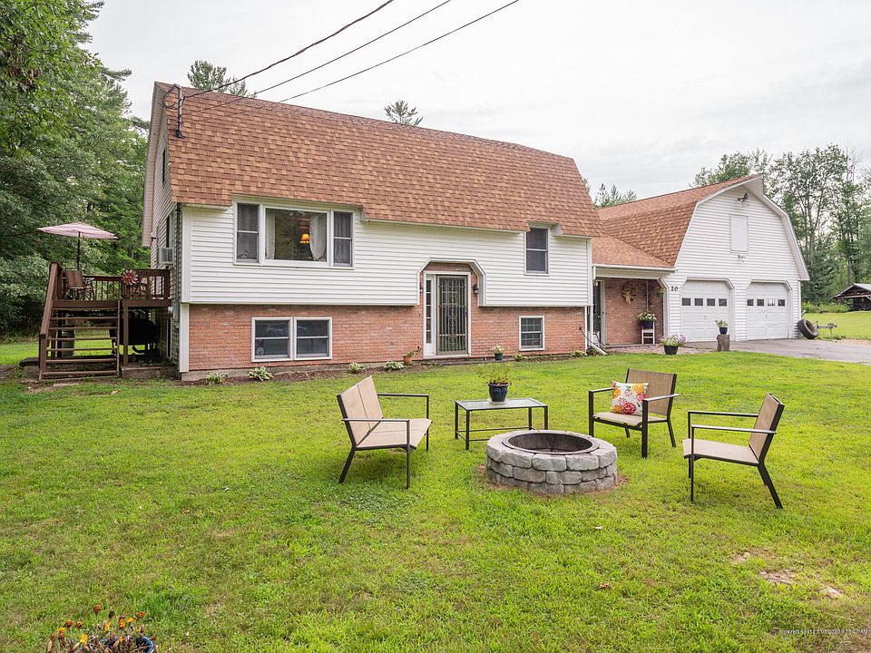 2nd image of 20 Green Woods Rd