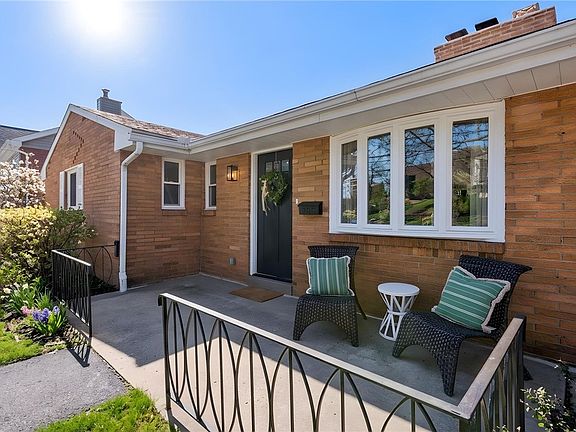 2nd image of 490 Old Clairton Rd