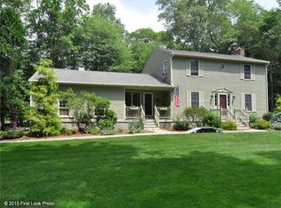 11 Kimberly Hope Ln, Exeter, RI 02822