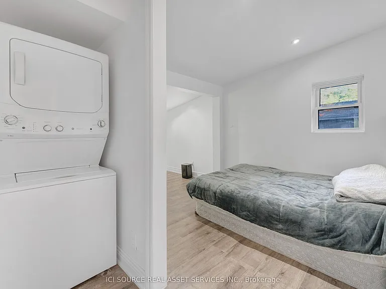 3526 Monck Rd — Photo 7