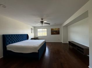 58 Full Moon, Irvine, CA 92618