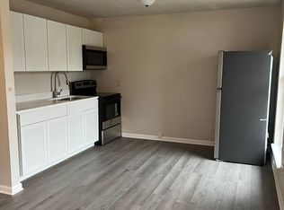 Newly Renovated 2 Bedrooms!, Carbondale, IL 62901