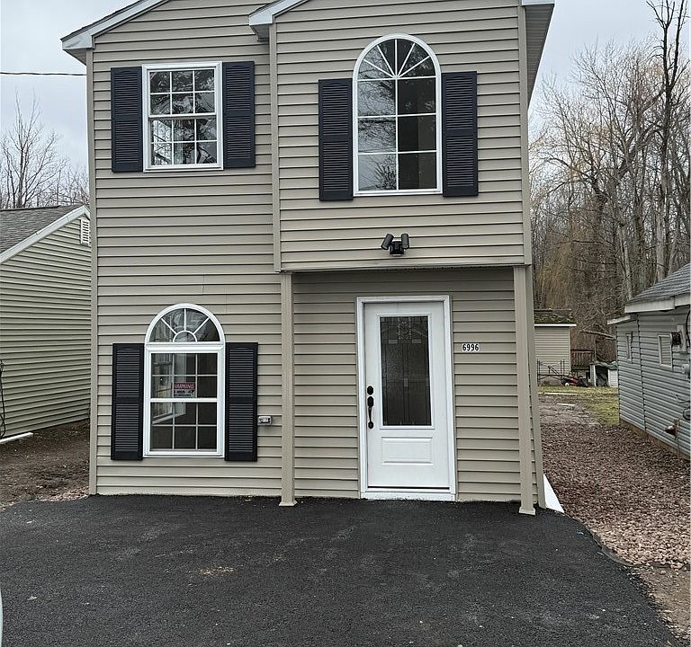 1st image of 6996 Lakeshore Rd