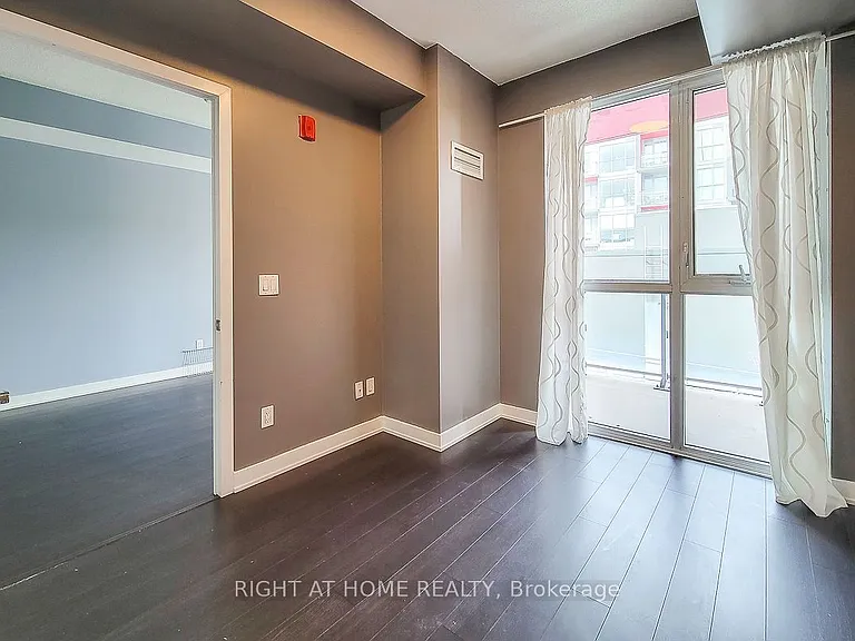 5260 Dundas St #306 — Photo 18