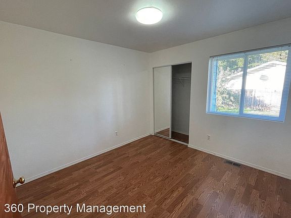 5th image of 359 NE Oleary St