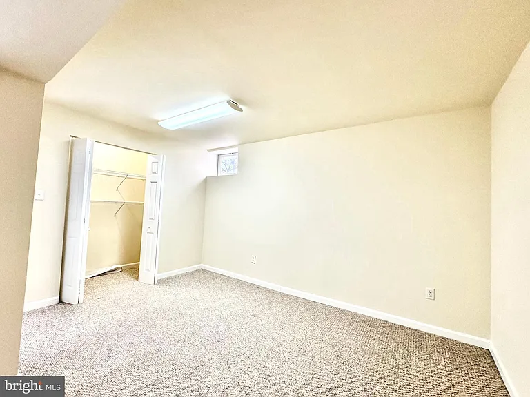 22006 Stone Pier Ln — Photo 35