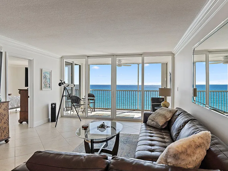 840 Ocean Dr #905 — Photo 13