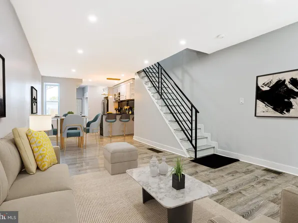 2825 E Victoria St, Philadelphia, PA 19134
