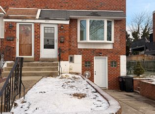 3719 Academy Rd, Philadelphia, PA 19154