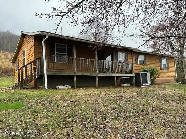 10955 Middle Wallens Creek Rd, Jonesville, VA 24263