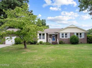 100 Lionel Ave, Jacksonville, NC 28540