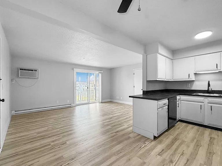 Bexley Urbandale — Photo 14