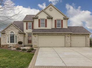 9062 Wayne Brown Dr, Powell, OH