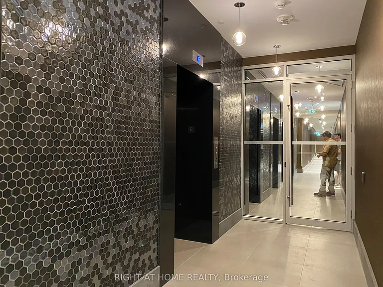 8 Widmer St #2205 — Photo 6