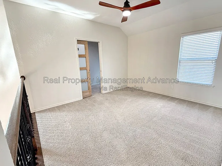 10228 Tahoka Pl — Photo 16
