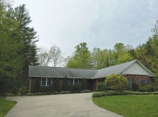 100 W Laurel Ln, Etowah, NC 28729